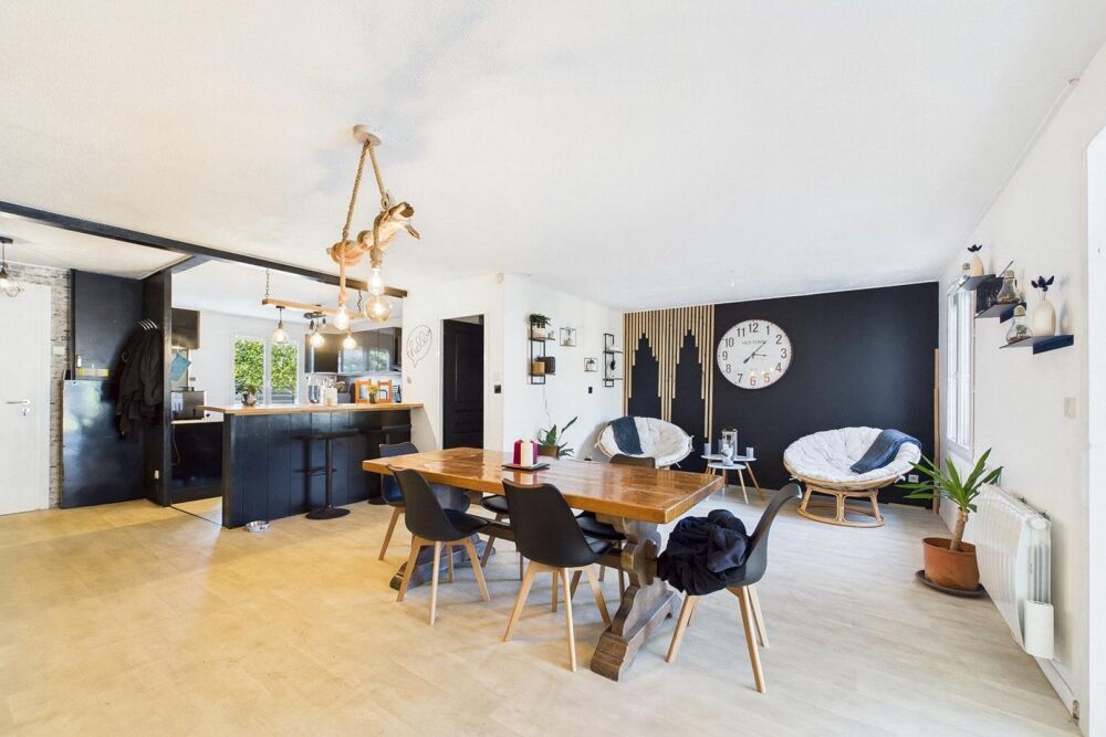 Maison familiale de plain-pied avec piscine, sans vis-à-vis