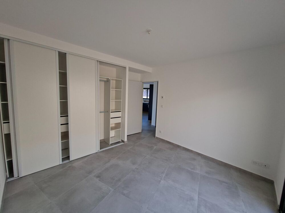 Une villa de 147m2 4 chambres 2 garages terrain 667m2