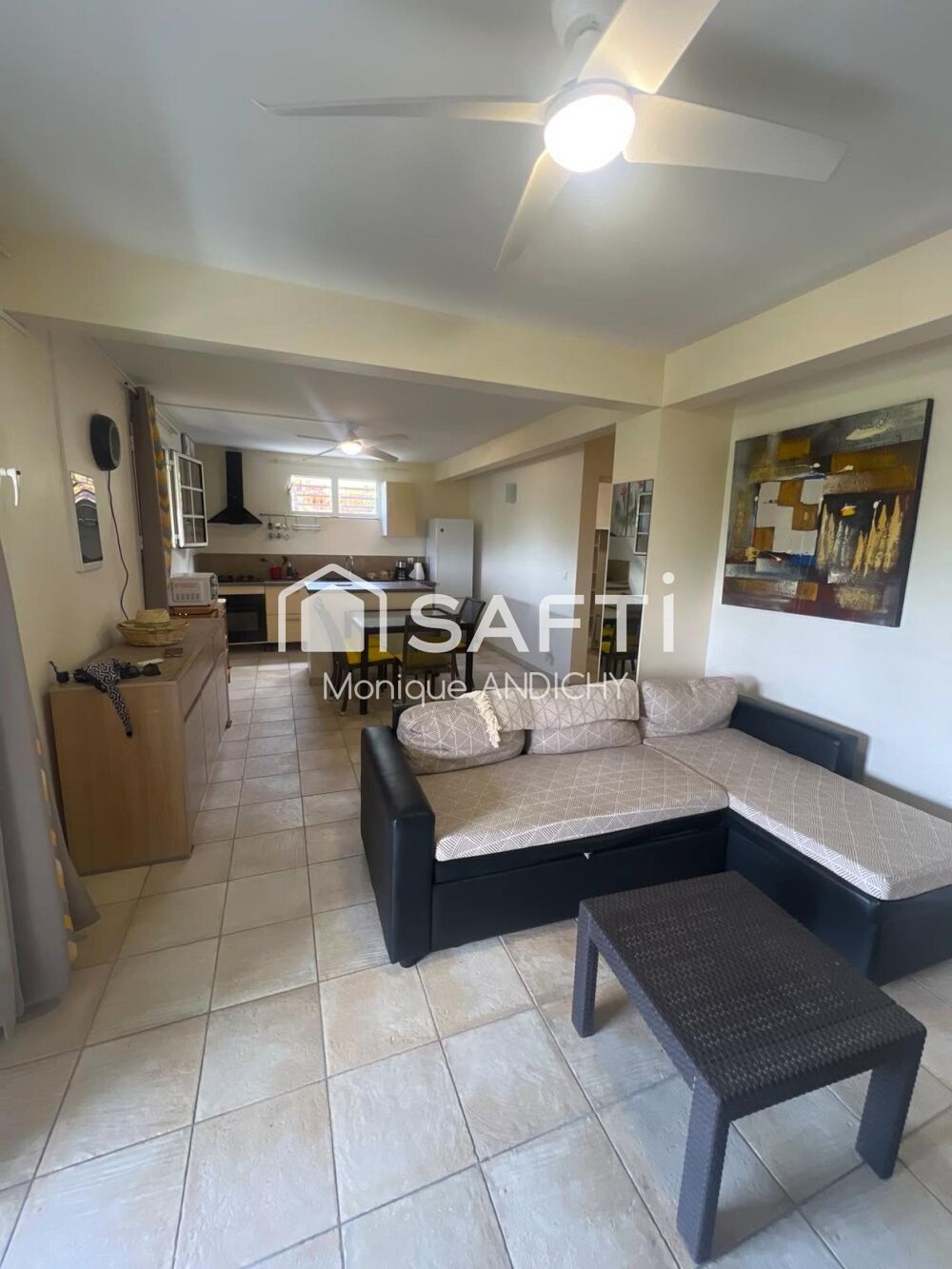 Location Appartement F3 lumineux avec terrasse à Acajou Le lamentin