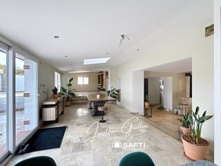  Maison  vendre 8 pices 255 m