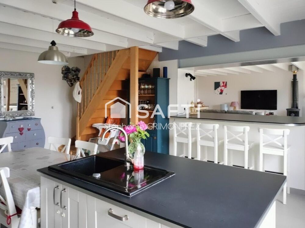 Maison d'exception à La Taillée  5 chambres