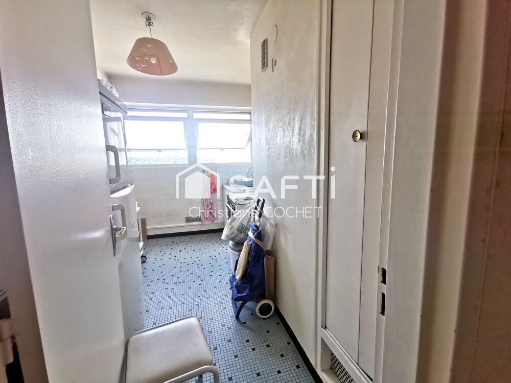 Vente Appartement Appartement T3 avec balcon, cave et box en sous-sol à 6mns à pieds de la gare de Melun Melun