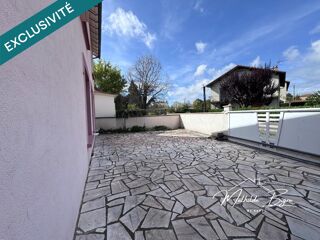  Immeuble  vendre 230 m