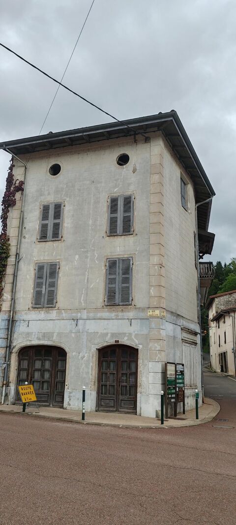   Spcial rnovation !! Maison - 6 pice(s) - 135 m