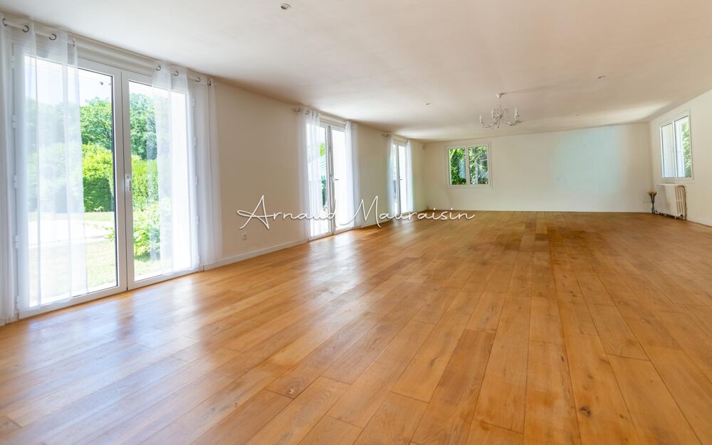Vente Maison Grande maison familiale au calme avec piscine Orry-la-ville