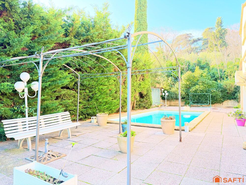 Vente Maison Maison LES ANGLES 232m2 sur 1700m2 de terrain Les angles