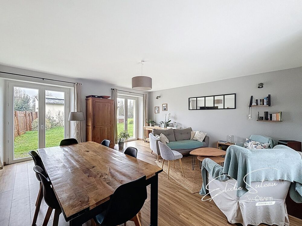 Vente Maison Maison en campagne 5 chambres terrain de 5200m2 Soulaire-et-bourg