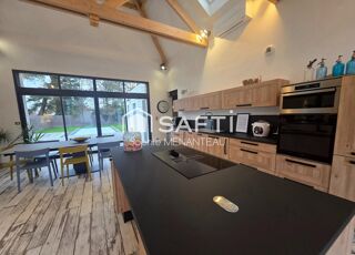  Maison � vendre 6 pi�ces 210 m�