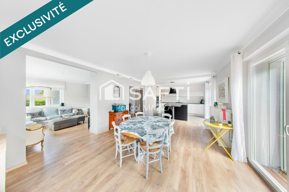 Vente Maison Superbe maison sur les hauteurs, 7p 5 chambres, de 183m² sur 1331m² de terrain, entièrement rénovée Riedisheim