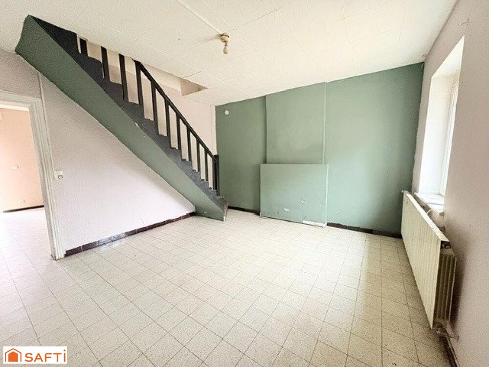 Vente Maison Maison semi-individuelle à rénover avec jardin et garage – Vieux-Condé Vieux-conde