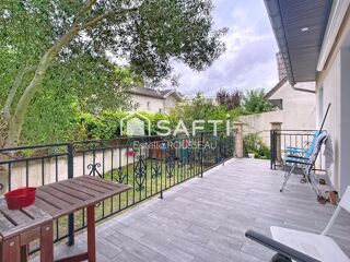  Maison  vendre 8 pices 145 m