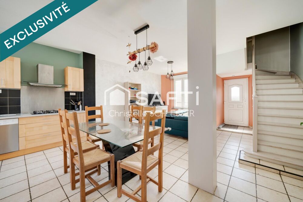 Maison mitoyenne lumineuse de 95 m² avec jardin  Clé en main