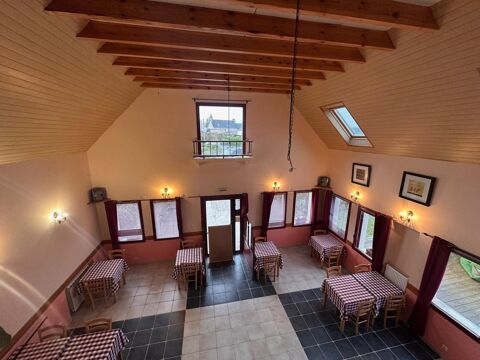 Un restaurant de caractère au cur de Trégastel, offrant volume, charme et véritable potentiel de développement. 378000 22730 Tregastel