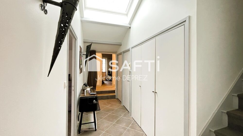 Maison + studio + local commercial  Luçon centre