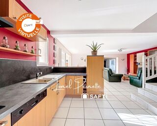  Maison à vendre 10 pièces 220 m²