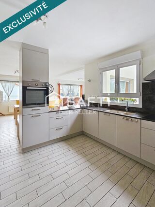  Maison � vendre 7 pi�ces 166 m�