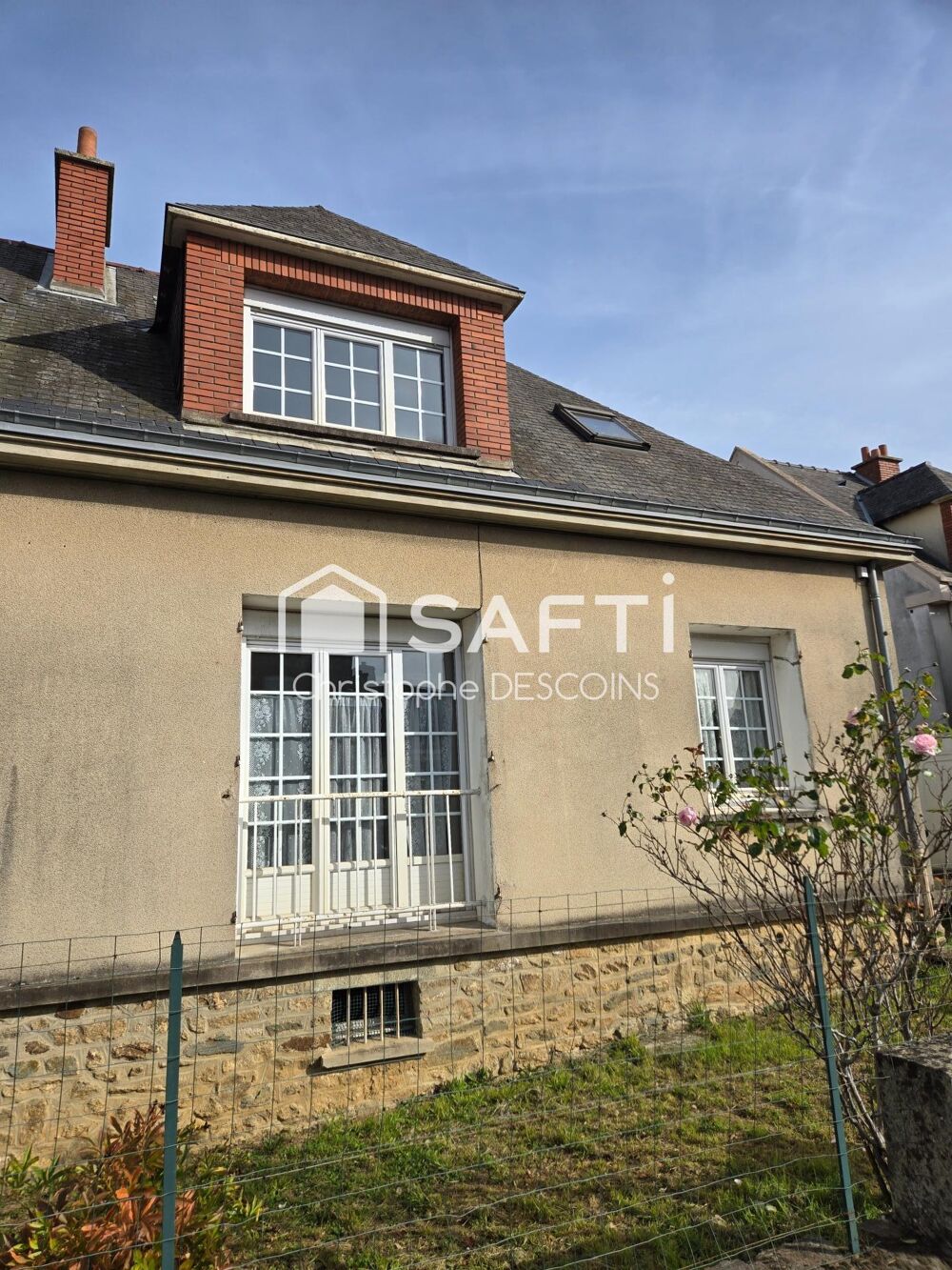 Maison mitoyenne 83 m² avec jardin  Mayenne