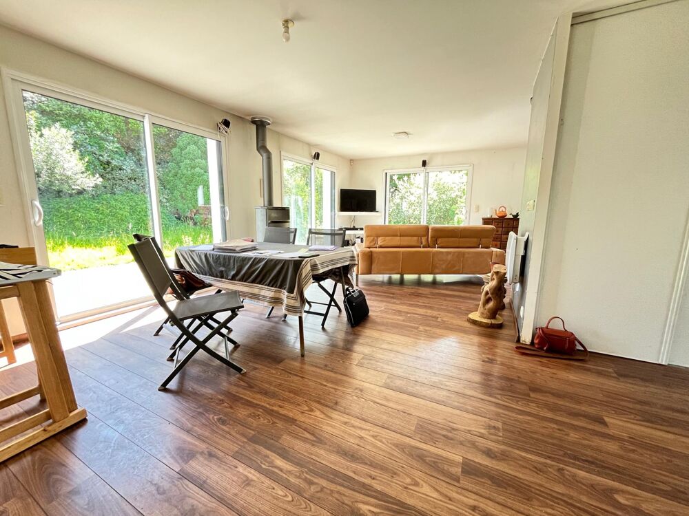Maison d'habitation avec atelier professionnel