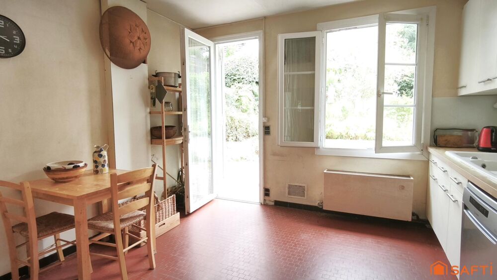 Vente Maison Une maison discrète qui cache un joli privilège L' etang-la-ville