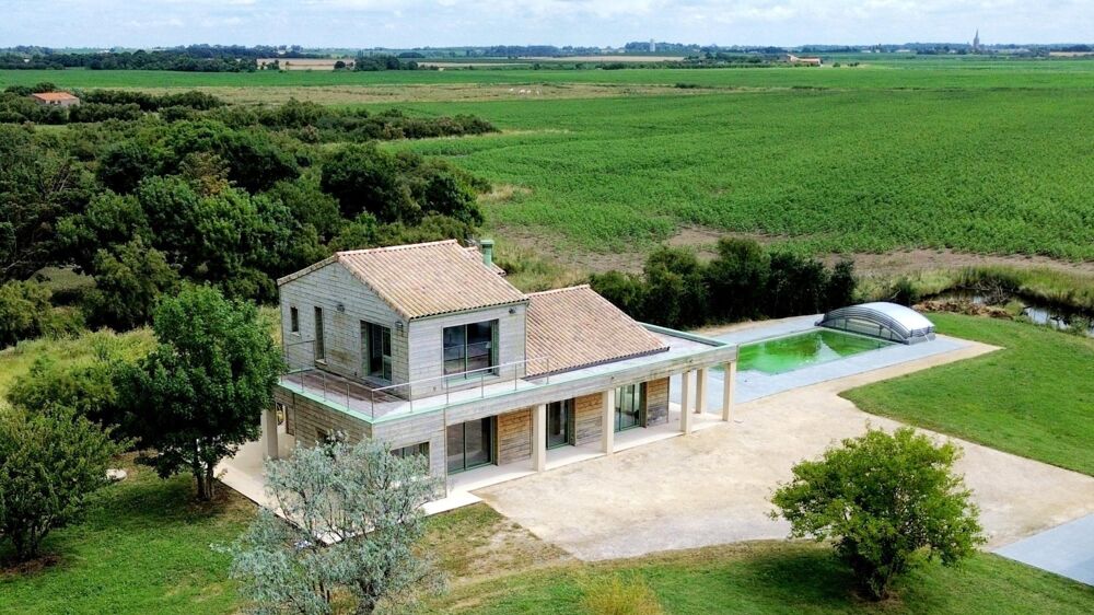 Profiter dun cadre de vie au milieu dune réserve naturelle, vue sur mer