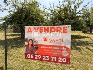  Terrain à vendre 983 m²
