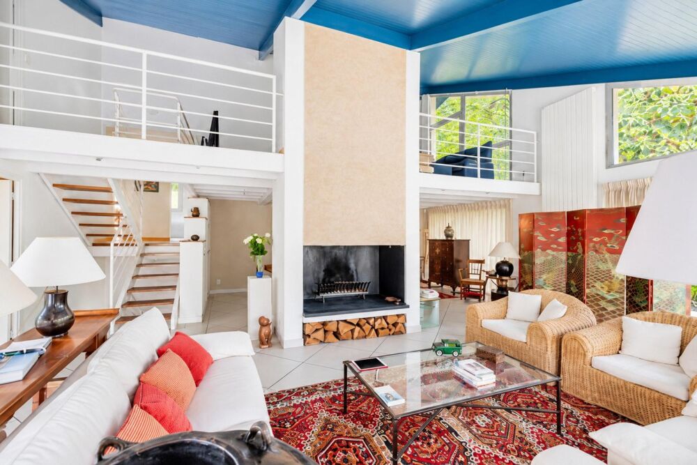 Vente Maison Maison d'architecte de 220m2 habitables - 4 chambres - Double garage Bouliac