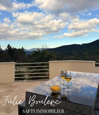  Maison  vendre 9 pices 266 m