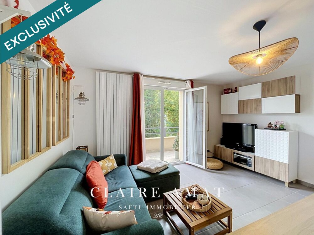 Vente Appartement Duplex 3 pièces avec balcon et deux stationnements couverts Beynes