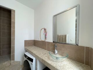  Immeuble à vendre 210 m²