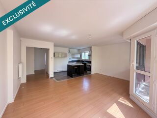  Appartement  vendre 4 pices 79 m