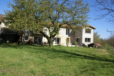   Grande propri�t� avec 2 maisons individuelles Maison - 12 pi�ce(s) - 450 m�