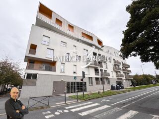  Appartement � vendre 5 pi�ces 85 m� Cergy