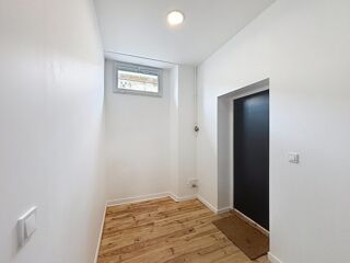  Immeuble � vendre 457 m�