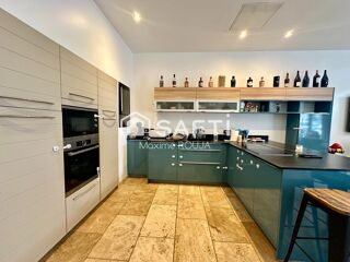  Maison � vendre 6 pi�ces 244 m�