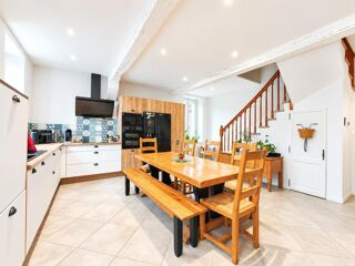  Maison à vendre 11 pièces 240 m²