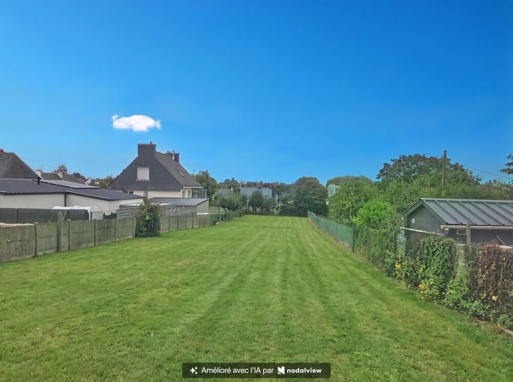 Vente Terrain centre ville; commerces; Baud