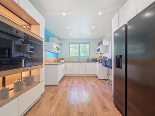  Maison à vendre 7 pièces 245 m²