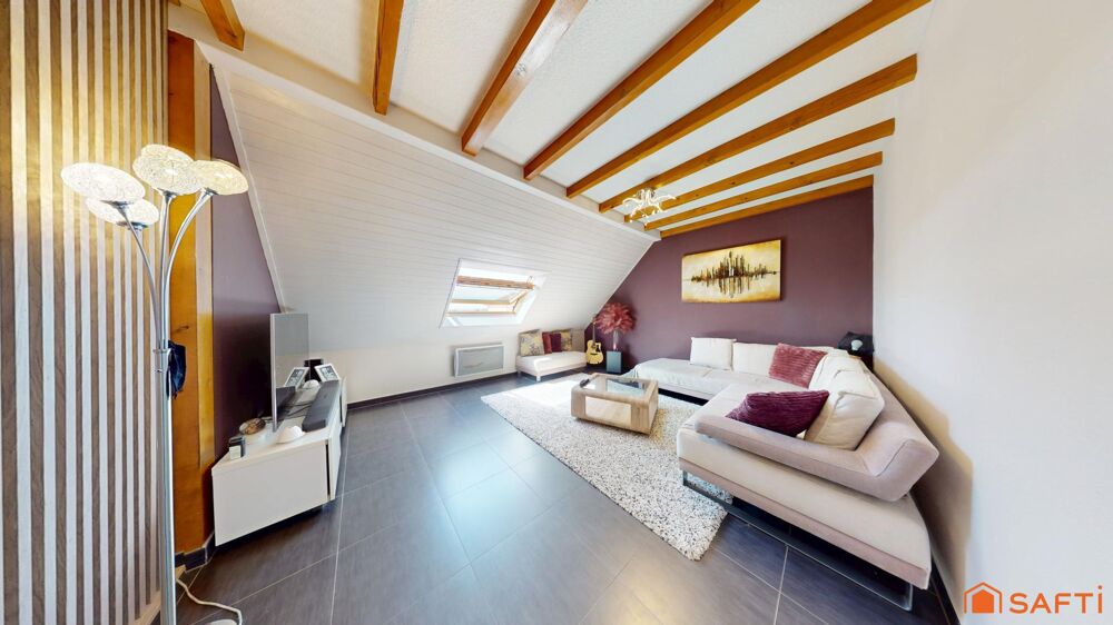Dernier étage, balcon exposé sud-est, garage et climatisation... Ce bien a tout pour séduire !