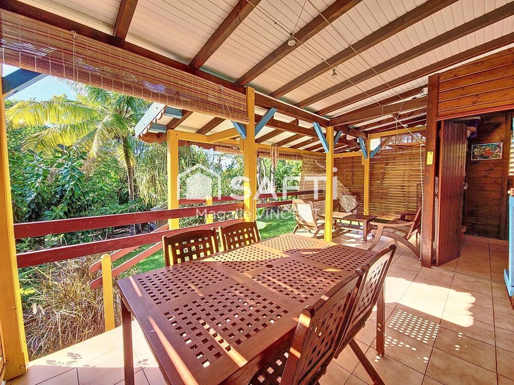 à vendre  Maison Bouillante (97125)