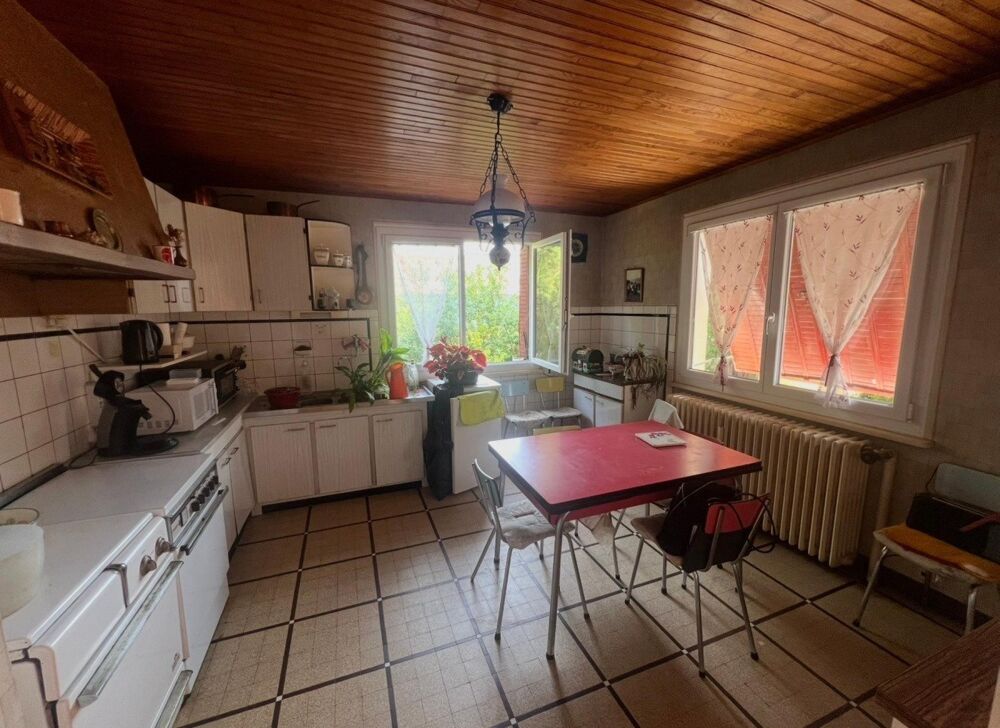 Vente Maison Maison familiale - 6 chambres - terrain de 3541m² Savoyeux