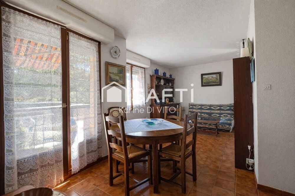 Vente Appartement T3 à rafraichir - Parking + garage + cave - Idéal résidence secondaire ou investissement locatif Sainte-maxime
