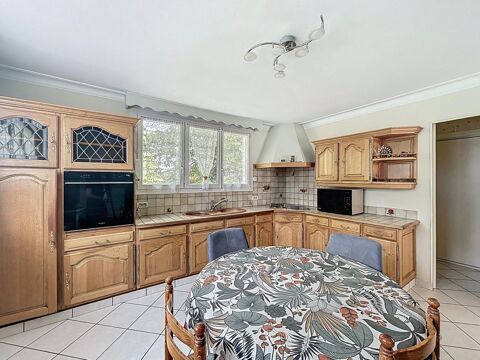   Maison familiale au coeur du bourg Maison - 6 pi�ce(s) - 132 m�