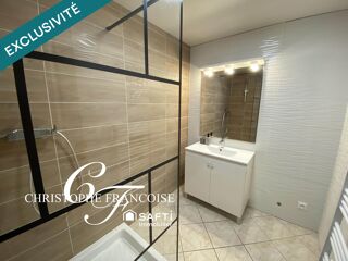  Immeuble à vendre 167 m²