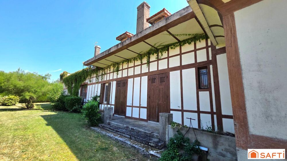 Propriété de caractère unique de 332m² avec salle de réception