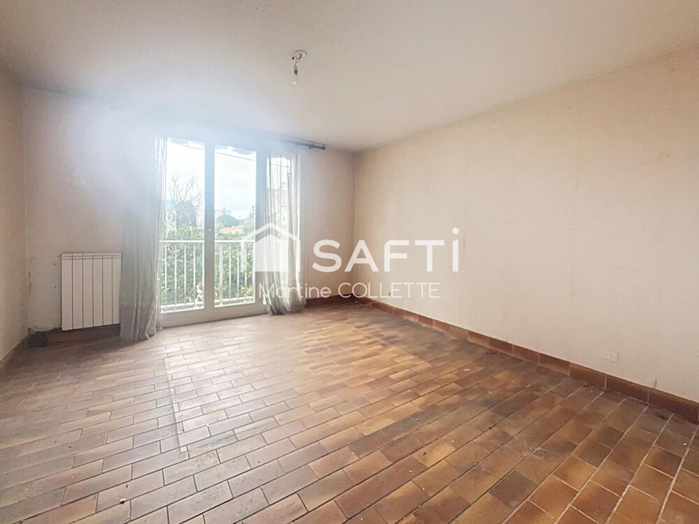 APPARTEMENT T3 AU 1ER ET DERNIER ETAGE + PLACE DE PARKING