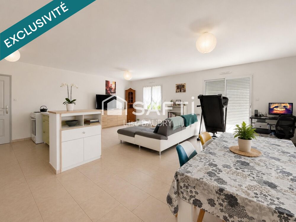 Maison de plain-pied de 100 m² à Fontenay-le-Comte  Quartier recherché proche zone des 3 canons