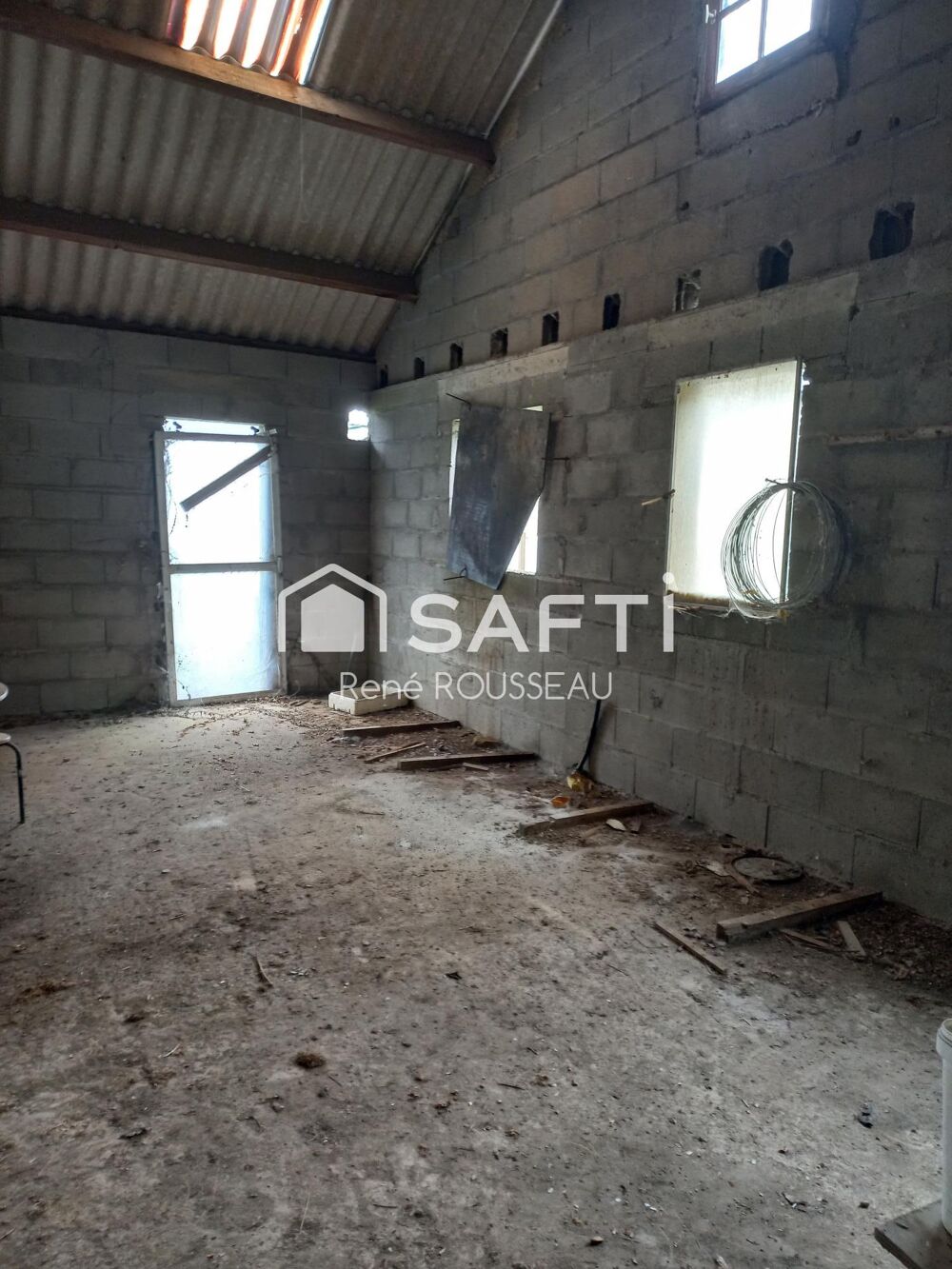 Vente Immeuble Bâtiment sur terrain constructible Nozay