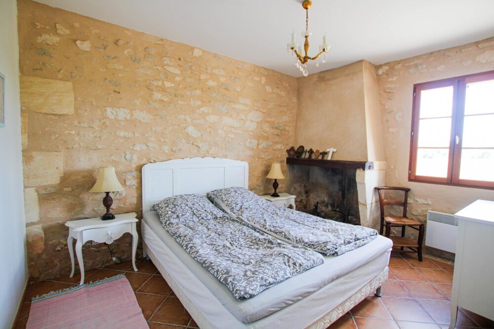 � vendre  Maison Reignac (33860)