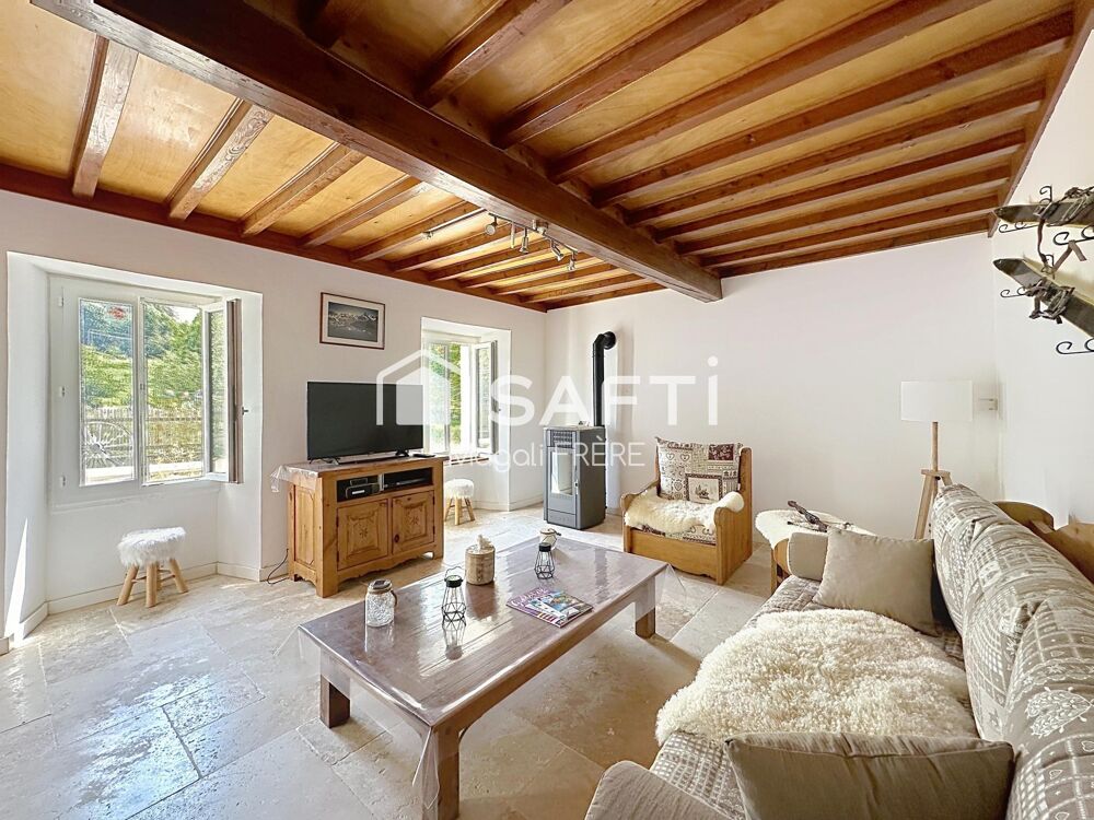 à vendre  Maison Ancelle (05260)