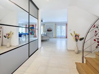  Maison à vendre 7 pièces 230 m²